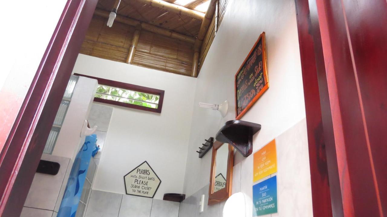 Esperanto Bed & Breakfast Surf Hostel Montanita Luaran gambar