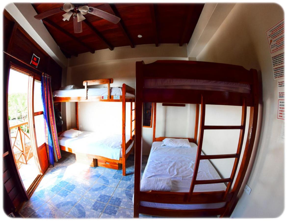 Esperanto Bed & Breakfast Surf Hostel Montanita Luaran gambar