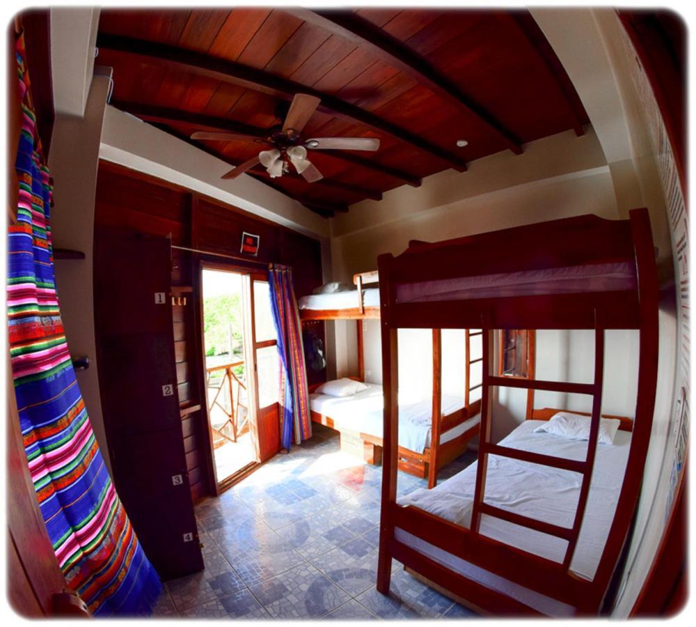 Esperanto Bed & Breakfast Surf Hostel Montanita Luaran gambar