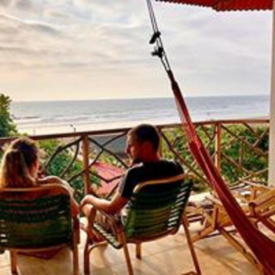 Esperanto Bed & Breakfast Surf Hostel Montanita Luaran gambar