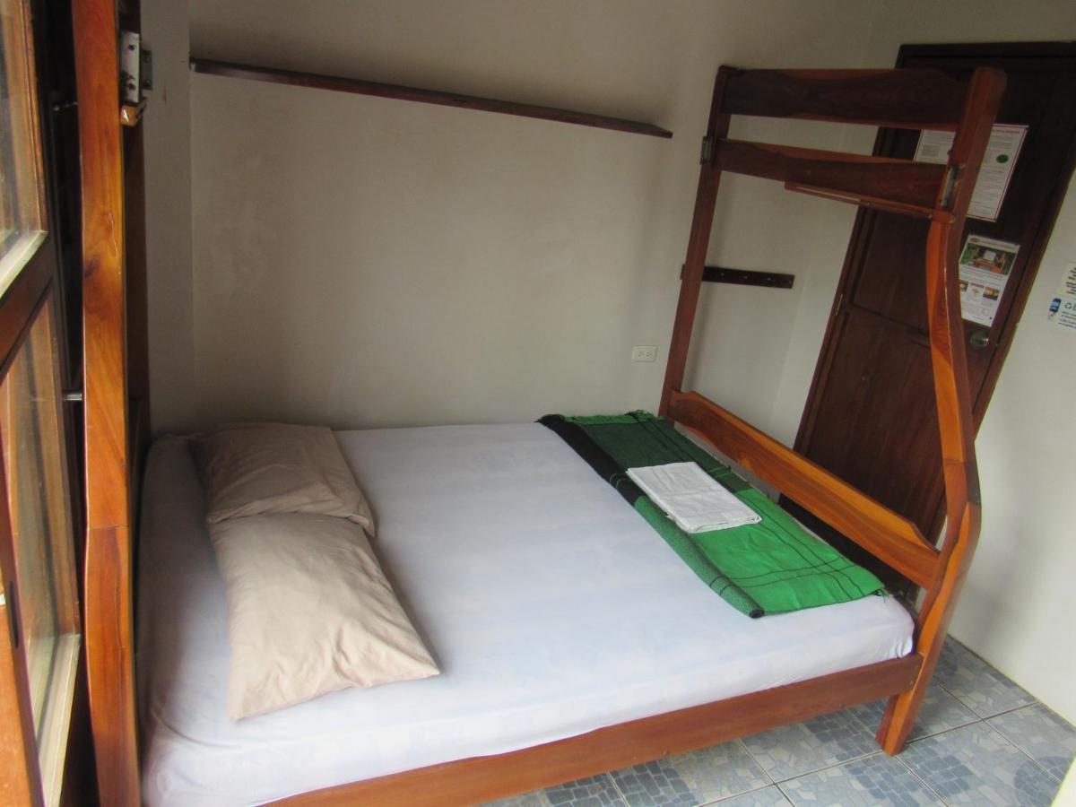 Esperanto Bed & Breakfast Surf Hostel Montanita Luaran gambar
