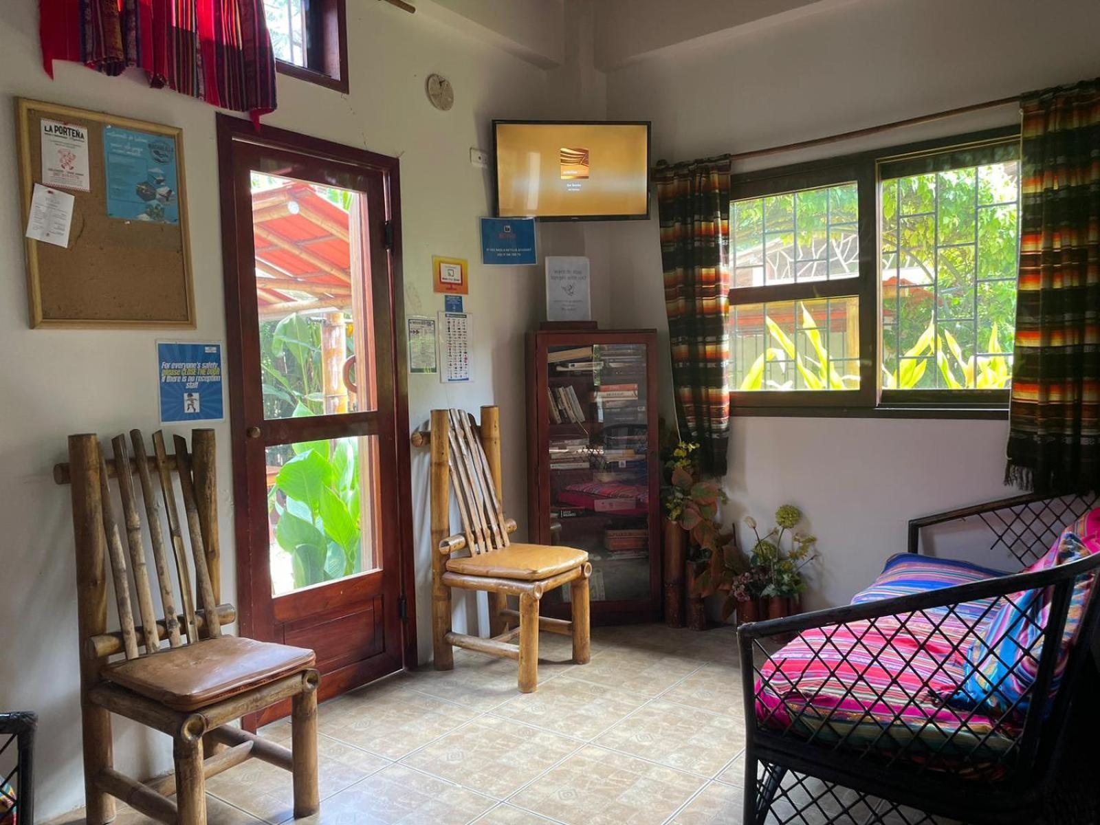 Esperanto Bed & Breakfast Surf Hostel Montanita Luaran gambar